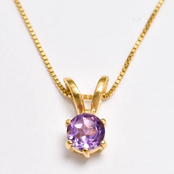 Jewelry - Gold Pendant Necklace with Light Purple  Gemstone